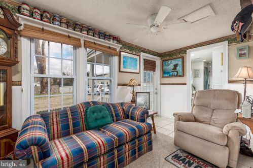 19 Hosier St, Selbyville DE  19975-9300 exterior