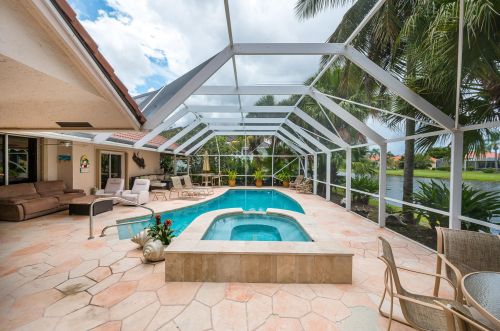 6806 Newport Lk Cir, Boca Raton FL 33496-3004 exterior