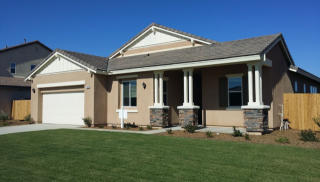 15502 Carparzo Dr, Bakersfield, CA 93314