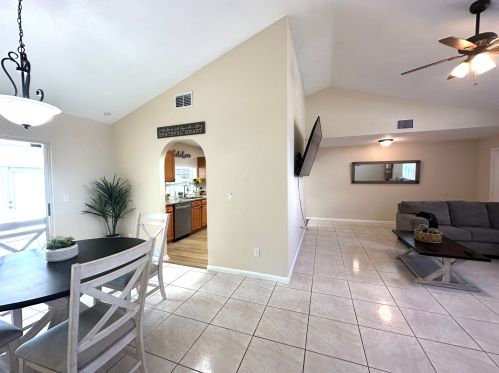 2062 Floresta Dr, Fort Pierce FL  34984-4706 exterior