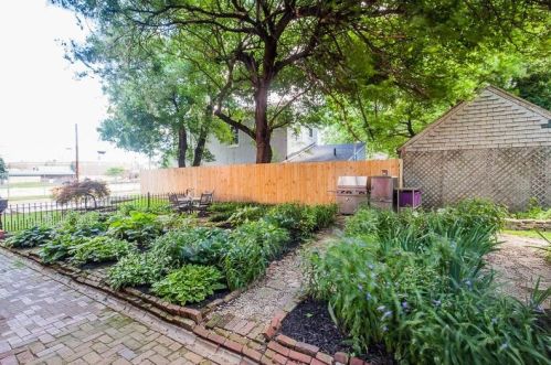 237 Robbins St, Covington KY 41011-3246 exterior