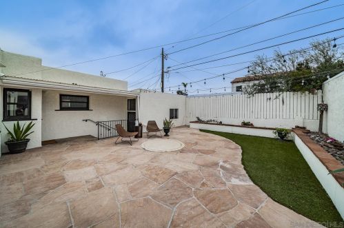 3017 Goldsmith St, San Diego CA  92106-1416 exterior