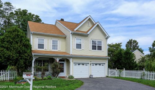 2093 Mica Ct, Belmar, NJ 07719-9655