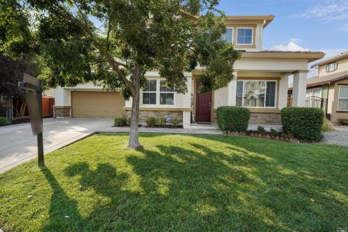 336 Tilden Cir, Vacaville CA  95688-9485 exterior