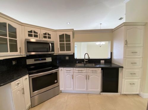 16262 19th St, Hollywood FL  33027-4459 exterior