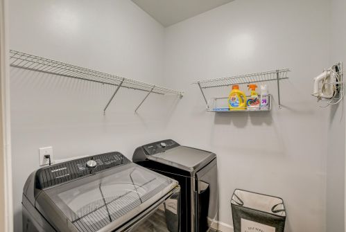 160 Fair Sailing Rd, Mount Pleasant SC  29466-8158 exterior