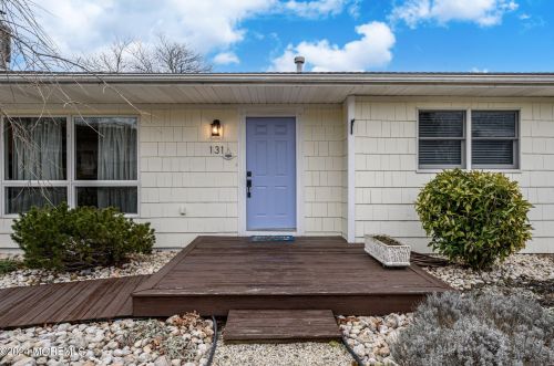131 Port Rd, Bricktown, NJ 08723-6751