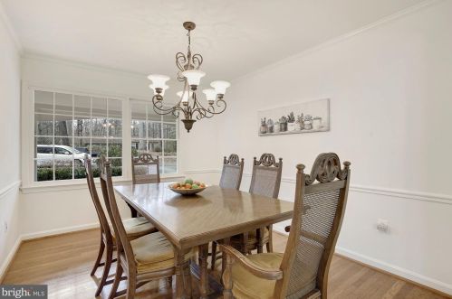 2509 Goldcup Ln, Herndon VA 20191-4220 exterior