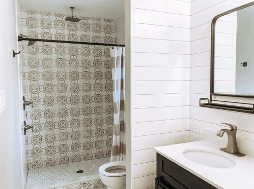 608 Sunset Ln, Lutz FL  33549-3802 exterior