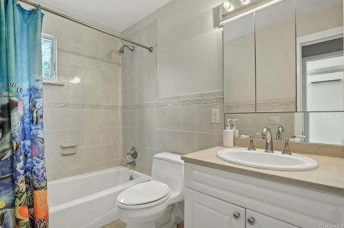 2780 Denby Dr, Yorktown Hgts NY  10598-3016 exterior