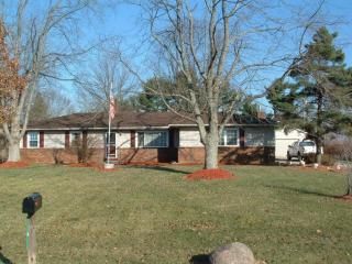 301 Glenn Dr, Pataskala, OH 43062-8675