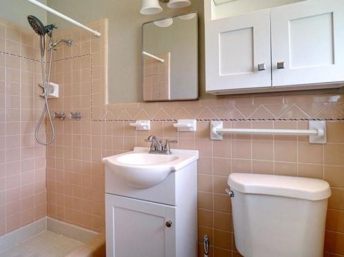 1225 Hillcrest St, Denton TX  76201-2412 exterior