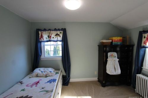 117 Forest St, Hartford CT  06118-2313 exterior