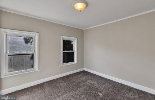861 Powell St, Gloucester NJ  08030-2111 exterior
