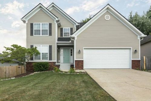 9524 Poplar Hill Dr, Crestwood, KY 40014-8563