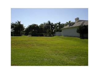 50 Caribe Way, Vero Beach, FL 32963-9502