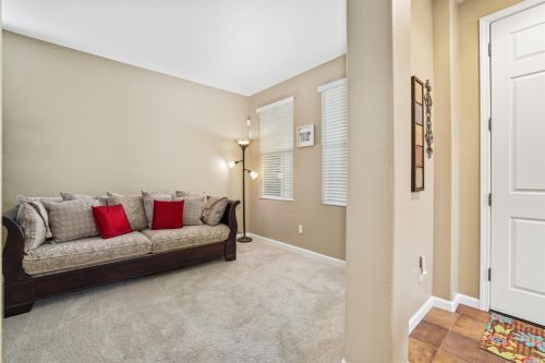 1091 Amber Rdg Ln, Vacaville CA 95687-5828 exterior