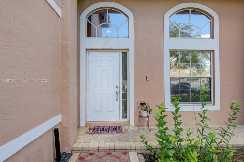 324 191st Ave, Hollywood, FL 33029-5446