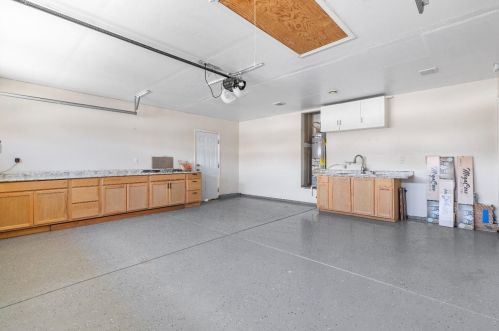 2228 Clock Tower Ct, Riverbank CA  95367-9427 exterior