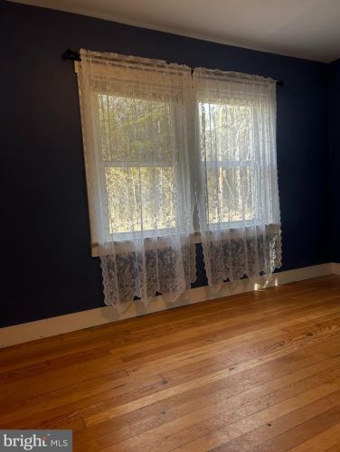 16310 Edwards Rd, Bowling Green VA  22427-2239 exterior