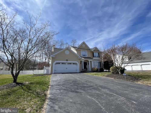 230 Pebble Valley Dr, Dover, DE 19904-9464