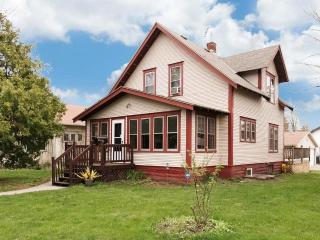 3815 17th Ave, Minneapolis MN  55407-2830 exterior