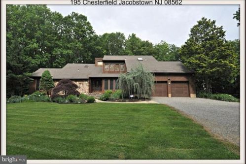 195 Chesterfield Jacobstown Rd, North Hanover, NJ 08562-1919