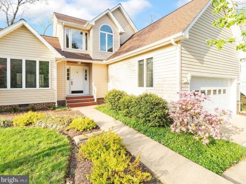5013 Queensbury Cir, Fredericksburg, VA 22408-1823