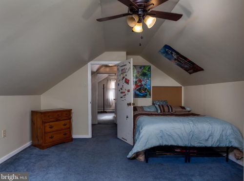 476 Belmont St, Pottstown PA 19464-5125 exterior