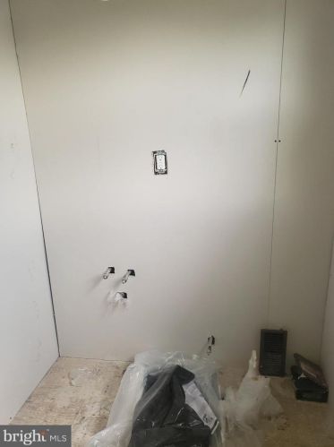 25 Garfield Dr, Willingboro NJ  08046-3227 exterior