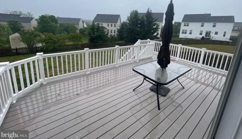 7 Ivy Spring Ln, Fredericksburg VA  22406-8205 exterior