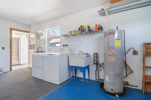 192 Boca Ciega Pt Blvd, Saint Petersburg FL  33708-2738 exterior