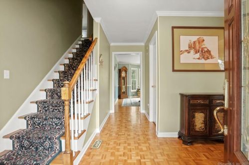 111 Little Brook Rd, New Canaan CT  06840-4917 exterior