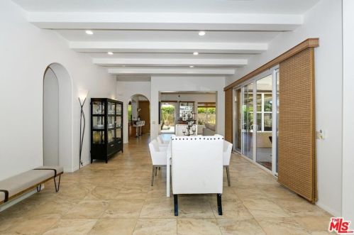 3 Via Santa Velera, Rancho Mirage CA  92270-5818 exterior