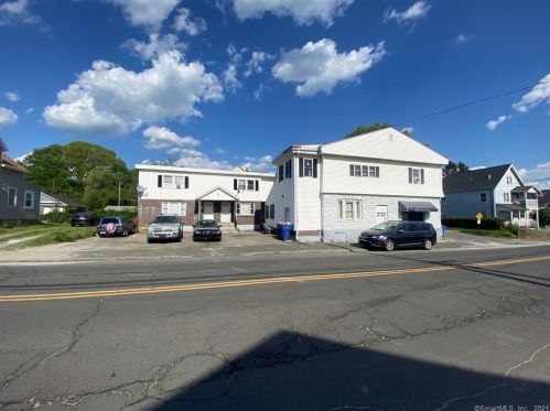 298 Hill St, Waterbury, CT 06704-2614