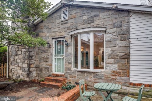 200 Park Dr, Camden NJ  08108-2236 exterior