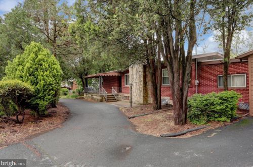 801 Valley St, West Enola, PA 17025-1539
