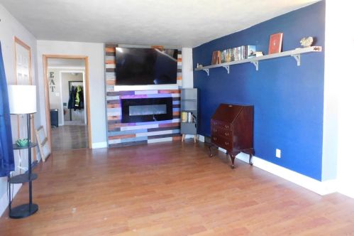 219 Taylor St, Waupun WI  53963-1327 exterior