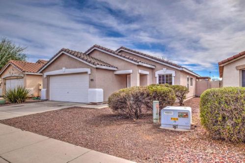 10509 Reade Ave, Glendale, AZ 85307-4214