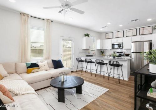 16520 Greasewood St, Sun City, AZ 85378-3659