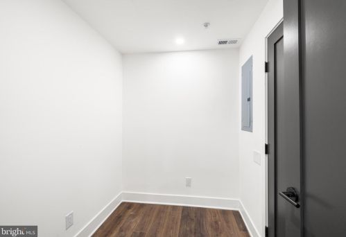 734 Dudley St, Philadelphia PA 19148-2340 exterior