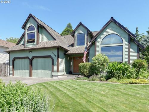 2880 Beech Dr, Damascus OR  97030 exterior