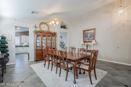 7002 Lone Cactus Dr, Glendale AZ 85308-9508 exterior