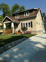 5216 Wells St, Milwaukee, WI 53208-3038