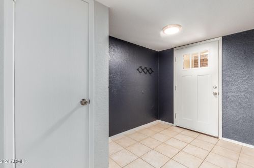 4802 Sandra Ter, Glendale AZ  85306-2021 exterior