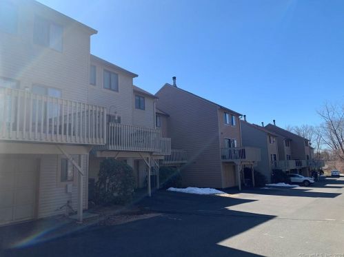 155 Greenwoods Ln, East Windsor, CT 06088-9602