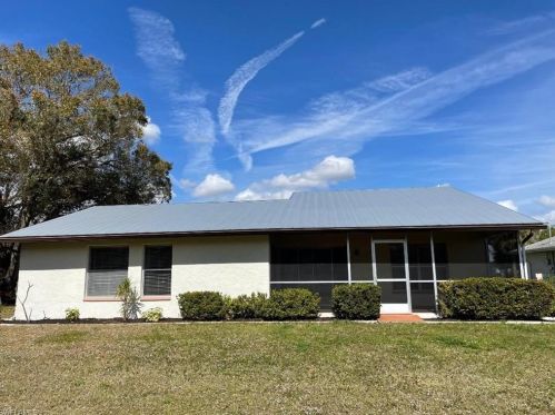 2224 16th St, Cape Coral, FL 33990-3895