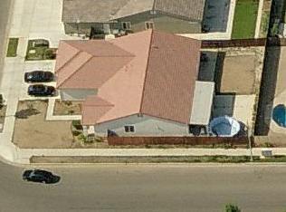 1965 Park Ave, Clovis CA  93611-6957 exterior