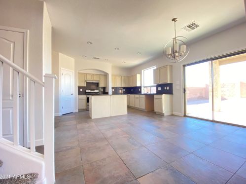 4008 104th Ln, Tolleson AZ  85353-4175 exterior