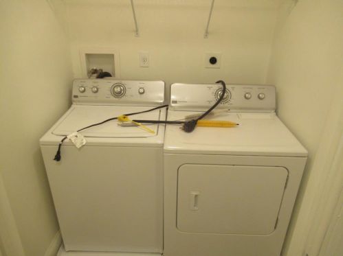 8922 Brookdale Rd, Breinigsville PA  18031-1248 exterior